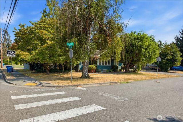 1002 21st Street SE, Auburn, WA 98002