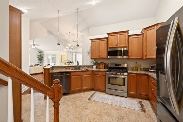 5163 Cheshire Glen Road, Canandaigua Town, NY 14424