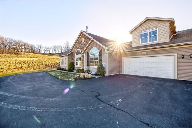 5163 Cheshire Glen Road, Canandaigua Town, NY 14424