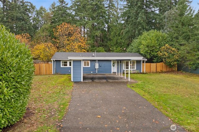 10425 Cedrona Street SW, Lakewood, WA 98498