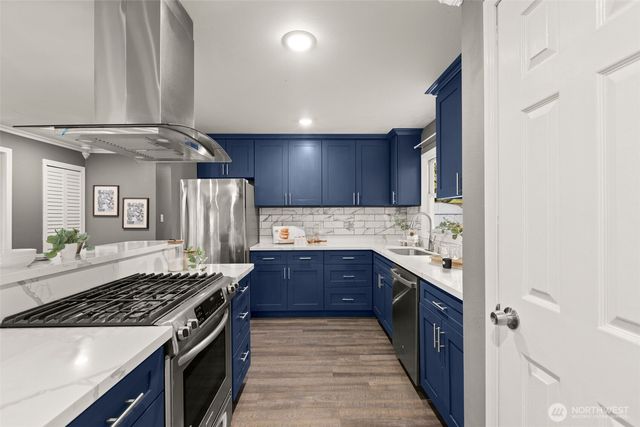 10425 Cedrona Street SW, Lakewood, WA 98498