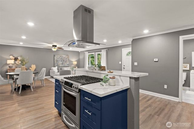 10425 Cedrona Street SW, Lakewood, WA 98498