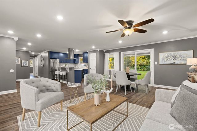 10425 Cedrona Street SW, Lakewood, WA 98498