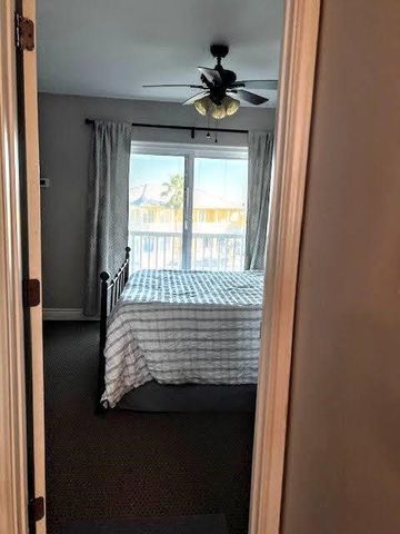 2290 N Fulton Beach Road B-317, Rockport, TX 78382