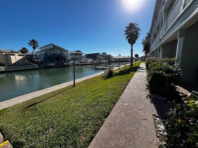 2290 N Fulton Beach Road B-317, Rockport, TX 78382