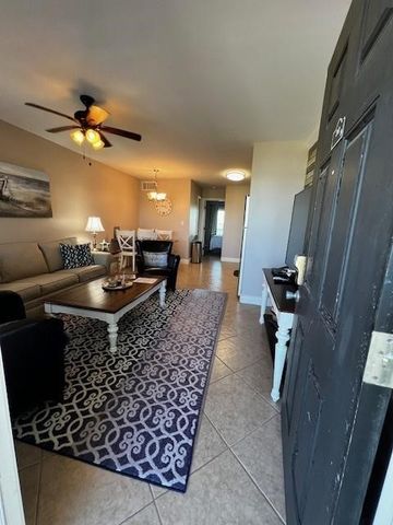 2290 N Fulton Beach Road B-317, Rockport, TX 78382