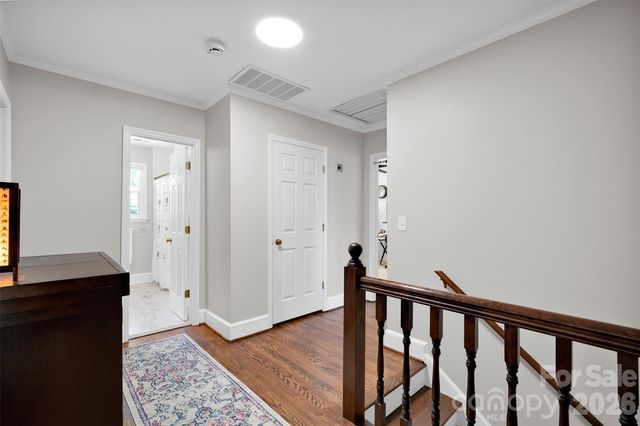 421 Sardis Lane, Charlotte, NC 28270