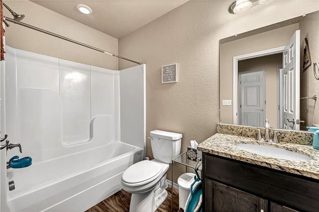 1025 Rachel Street, Gentry, AR 72734
