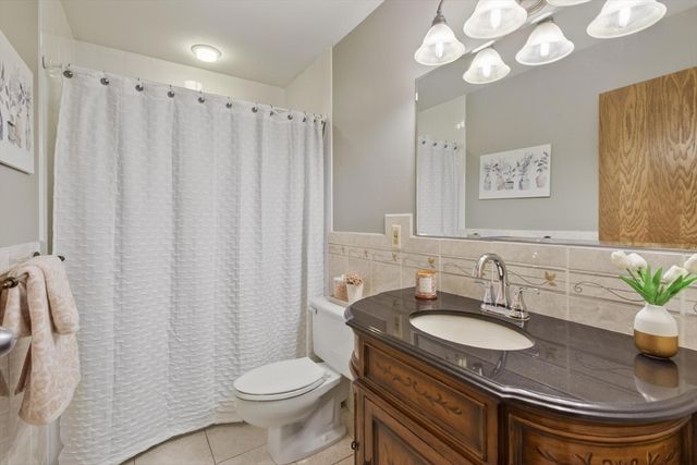 1 School St. 208, Arlington, MA 02476