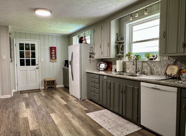 224 Camellia Drive, Quincy, FL 32351