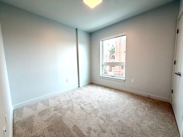 45 East Central 215, Natick, MA 01760