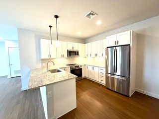 45 East Central 215, Natick, MA 01760