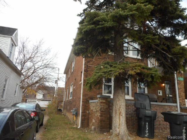 11702 BROADSTREET Avenue, Detroit, MI 48204