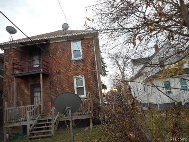 11702 BROADSTREET Avenue, Detroit, MI 48204
