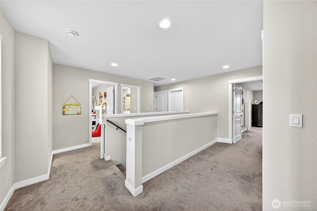 2210 SW Putnam Dr., Oak Harbor, WA 98277