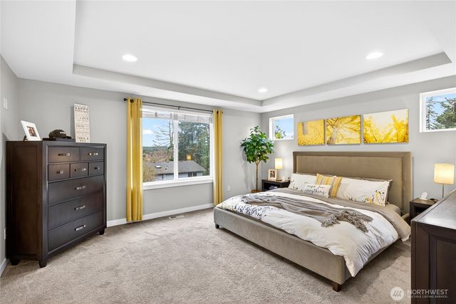 2210 SW Putnam Dr., Oak Harbor, WA 98277