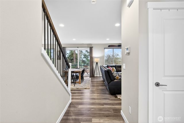 2210 SW Putnam Dr., Oak Harbor, WA 98277