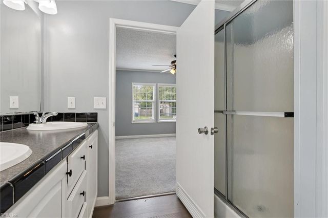 1233 Blue Jay DR, Virginia Beach, VA 23453