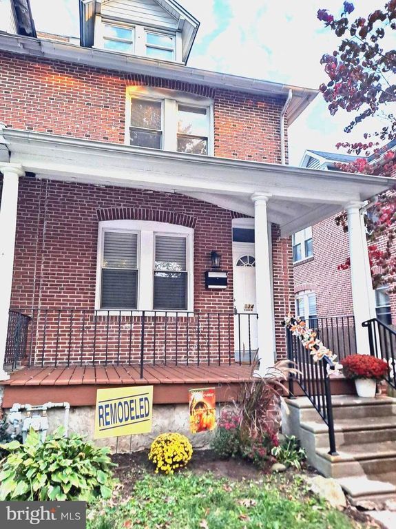 134 HARTRANFT AVE, NORRISTOWN, PA 19401 — photo 2