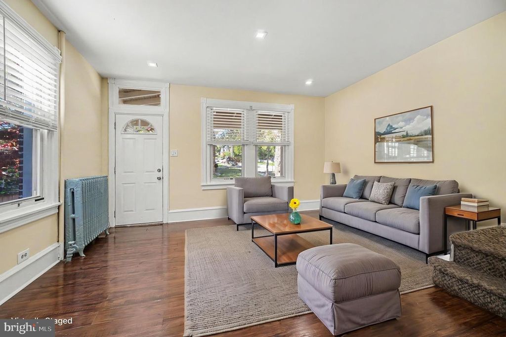 134 HARTRANFT AVE, NORRISTOWN, PA 19401 — photo 4
