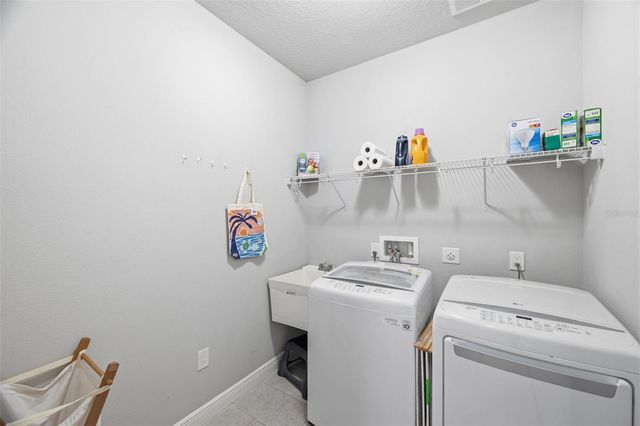 123 N FLORIDA AVENUE, Tarpon Springs, FL 34689