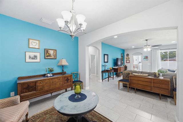 123 N FLORIDA AVENUE, Tarpon Springs, FL 34689