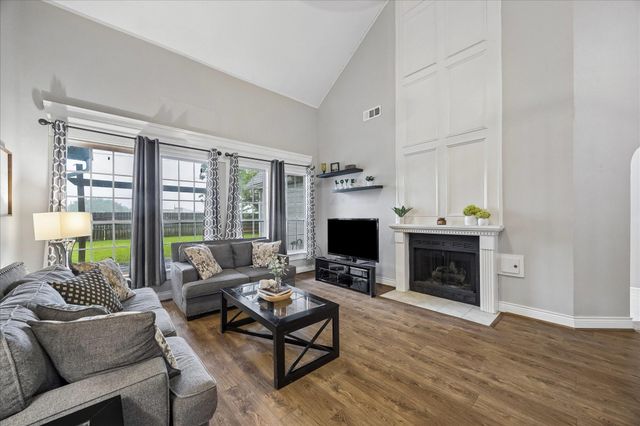 2906 Double Lake Drive, Missouri City, TX 77459