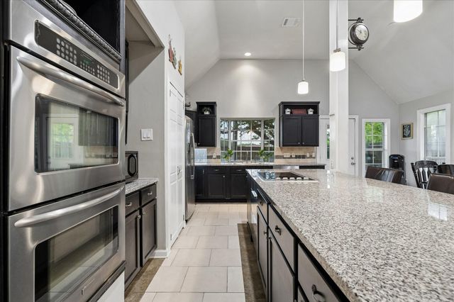 2906 Double Lake Drive, Missouri City, TX 77459