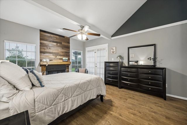 2906 Double Lake Drive, Missouri City, TX 77459