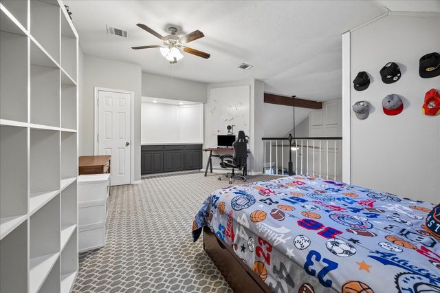 2906 Double Lake Drive, Missouri City, TX 77459