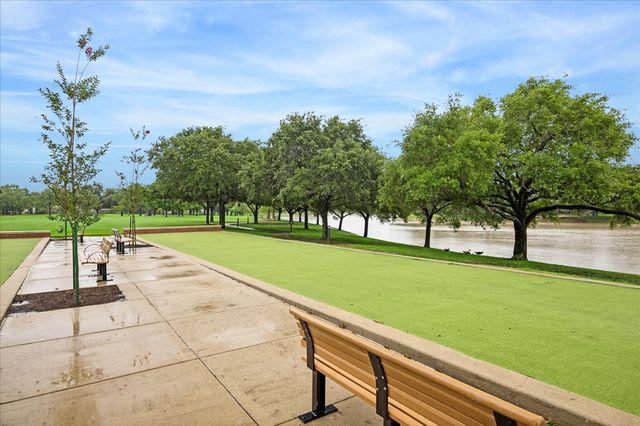 2906 Double Lake Drive, Missouri City, TX 77459