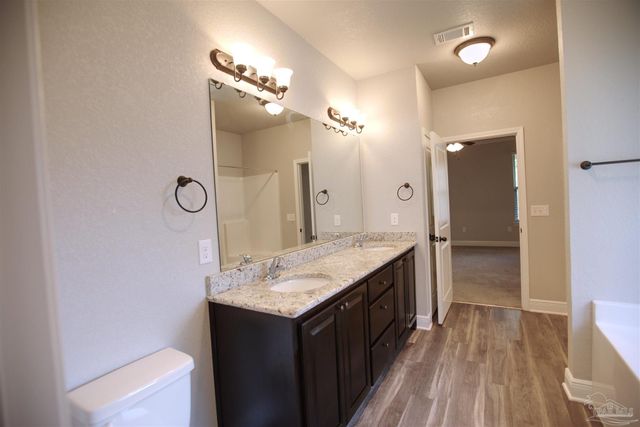 10824 Trailblazer Way, Pensacola, FL 32506