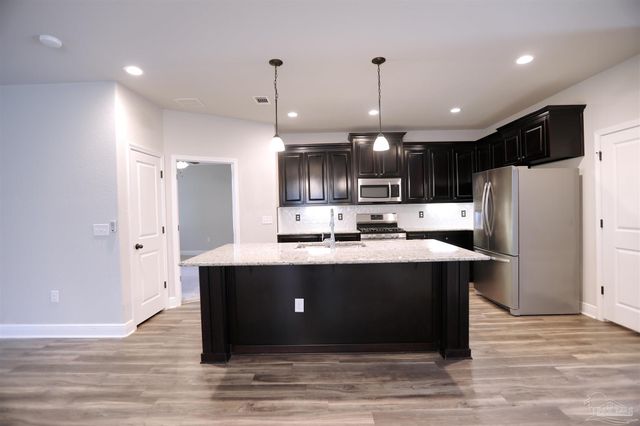 10824 Trailblazer Way, Pensacola, FL 32506