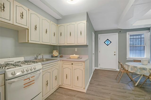 561 Logan Avenue, Bronx, NY 10465