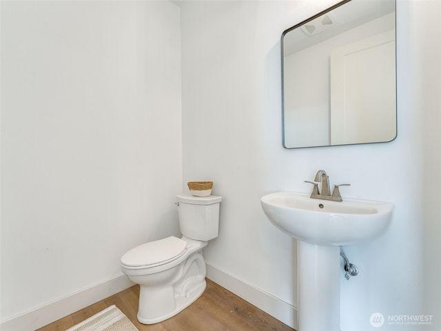 34901 J PL, Ocean Park, WA 98640