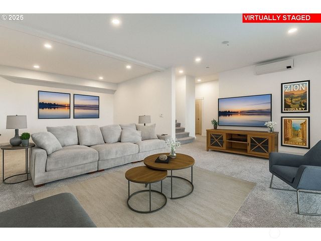 34901 J PL, Ocean Park, WA 98640