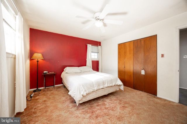 612 E RIDGE AVE, Kennett Square, PA 19348