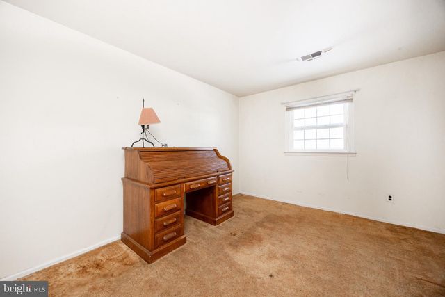 612 E RIDGE AVE, Kennett Square, PA 19348