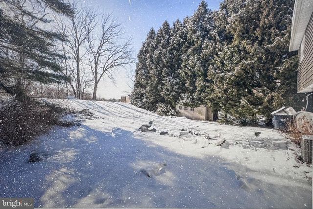 612 E RIDGE AVE, Kennett Square, PA 19348