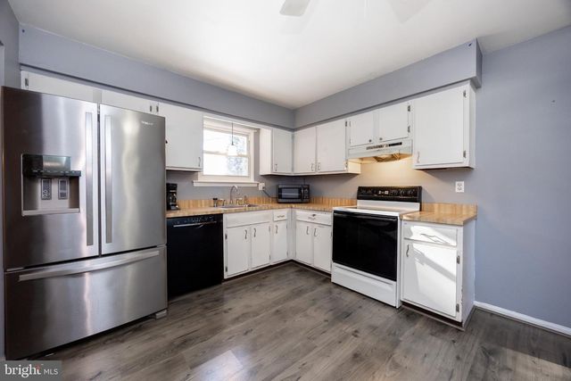 612 E RIDGE AVE, Kennett Square, PA 19348