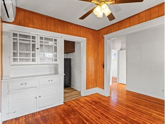 7104 Se 85TH Ave, Portland, OR 97266