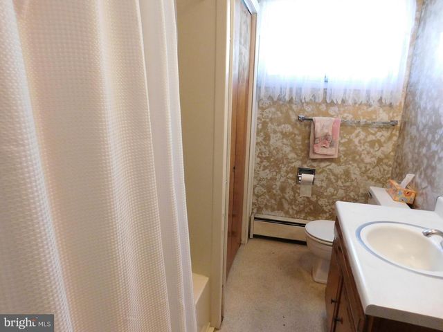 38 N 8TH ST, Mahanoy City, PA 17948