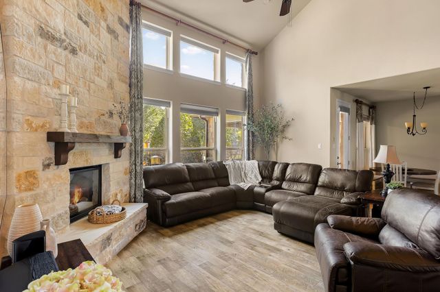 119 Finnel CV, Austin, TX 78737