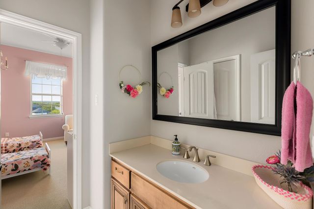 119 Finnel CV, Austin, TX 78737