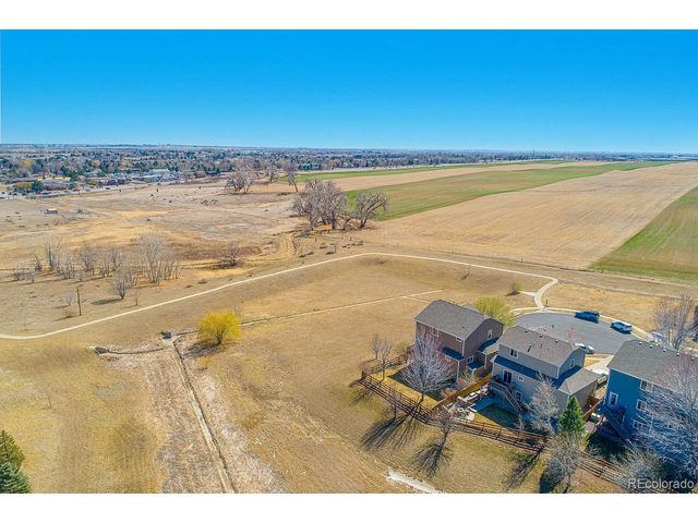 7592 Triangle Dr, Fort Collins, CO 80525