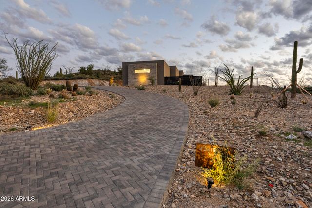 42240 N SIERRA VISTA Drive, Cave Creek, AZ 85331