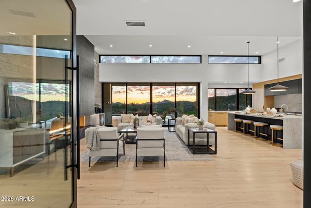 42240 N SIERRA VISTA Drive, Cave Creek, AZ 85331