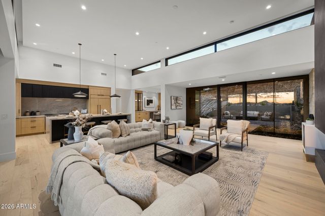 42240 N SIERRA VISTA Drive, Cave Creek, AZ 85331