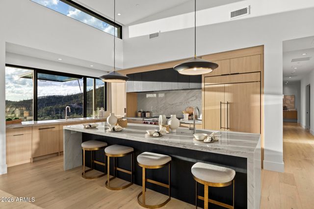 42240 N SIERRA VISTA Drive, Cave Creek, AZ 85331