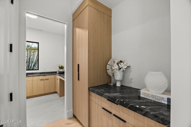 42240 N SIERRA VISTA Drive, Cave Creek, AZ 85331